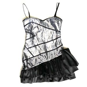 Super Cute Bebe Mini Dress!